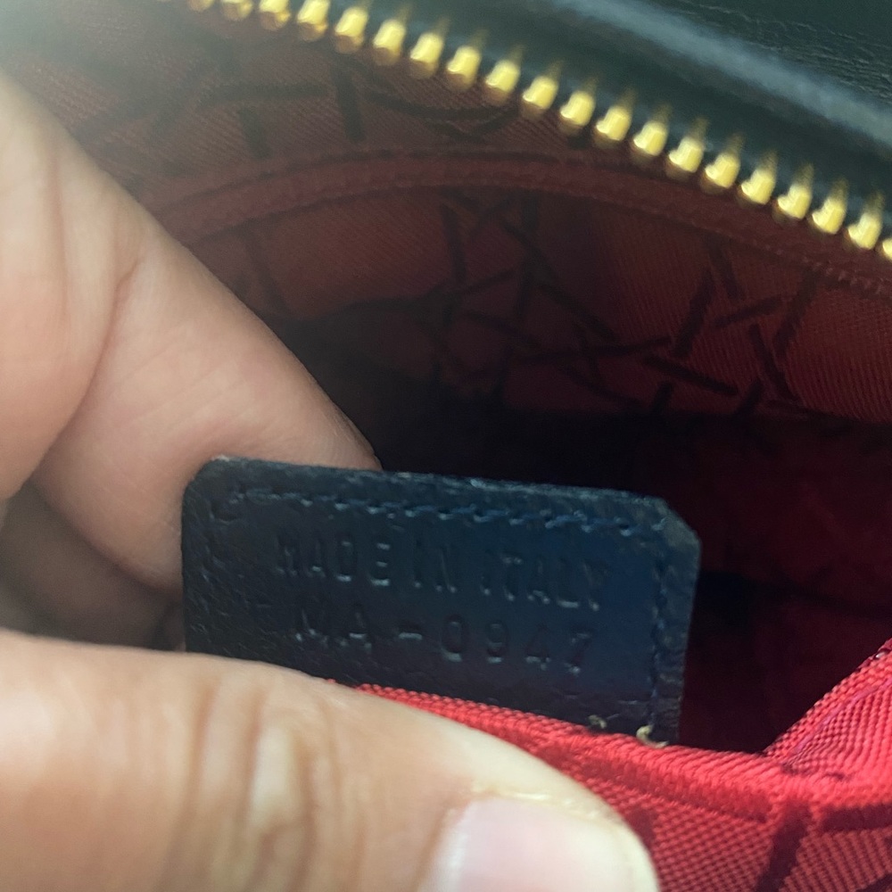 ❤️SOLD❤️Authentic Vintage Lady Dior in Cannage Lambskin leather in Navy w GHW - Picture 12 of 15